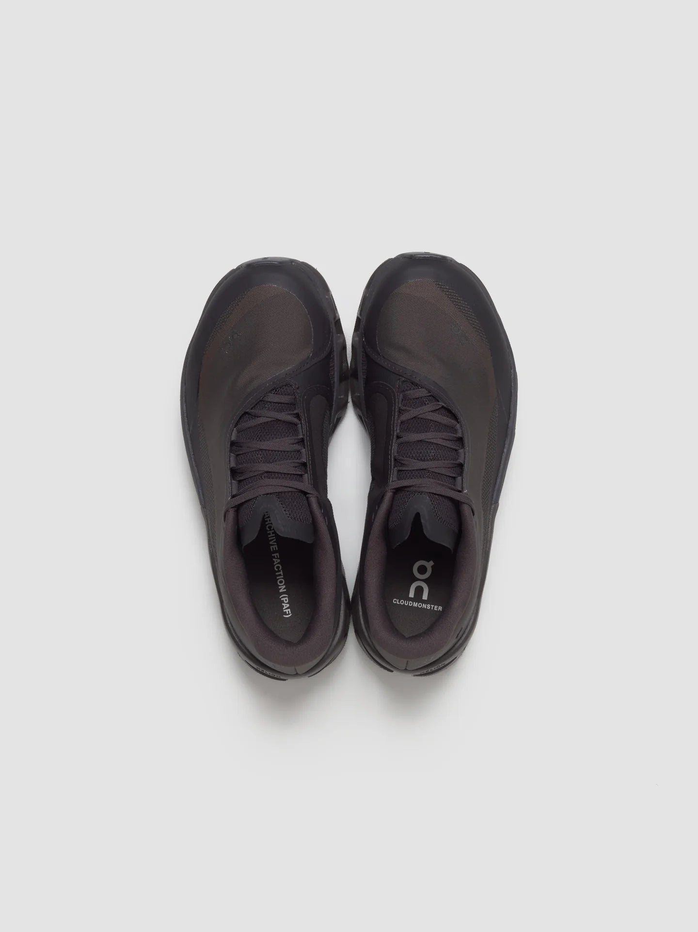 On Cloudmonster Post Archive Faction Thorn marron – Image 3